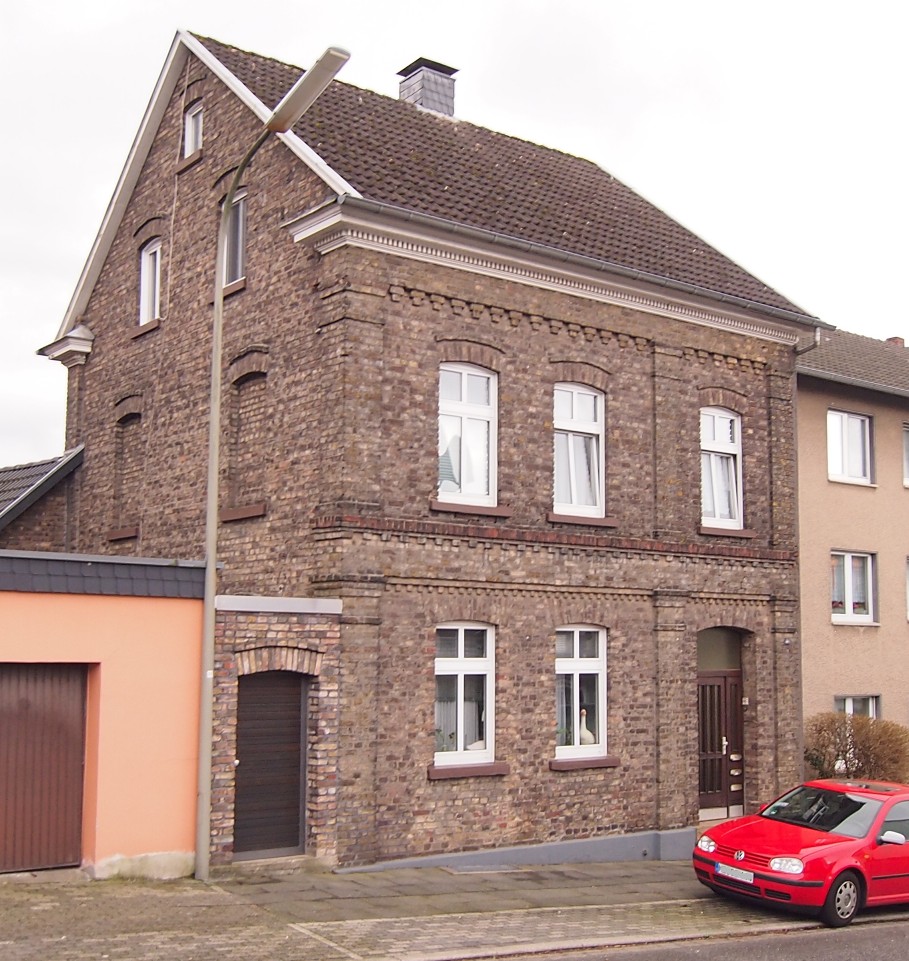 Modernisierte 2-Zimmer-Wohnung, Mittelstr. 48, Leichlingen